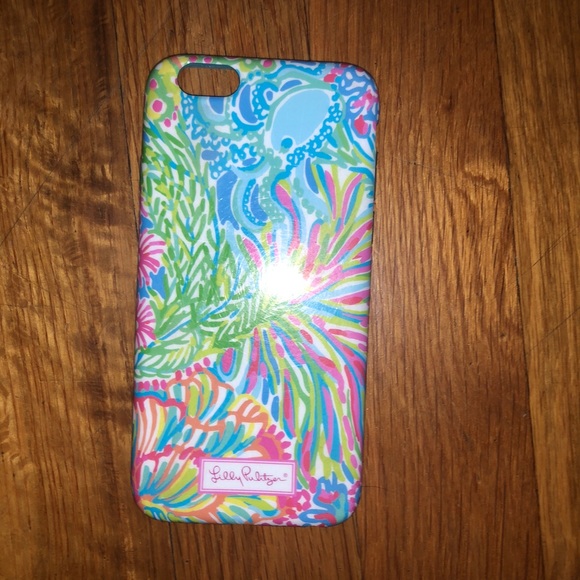 Lilly Pulitzer Accessories - Lilly Pulitzer iPhone 6s case